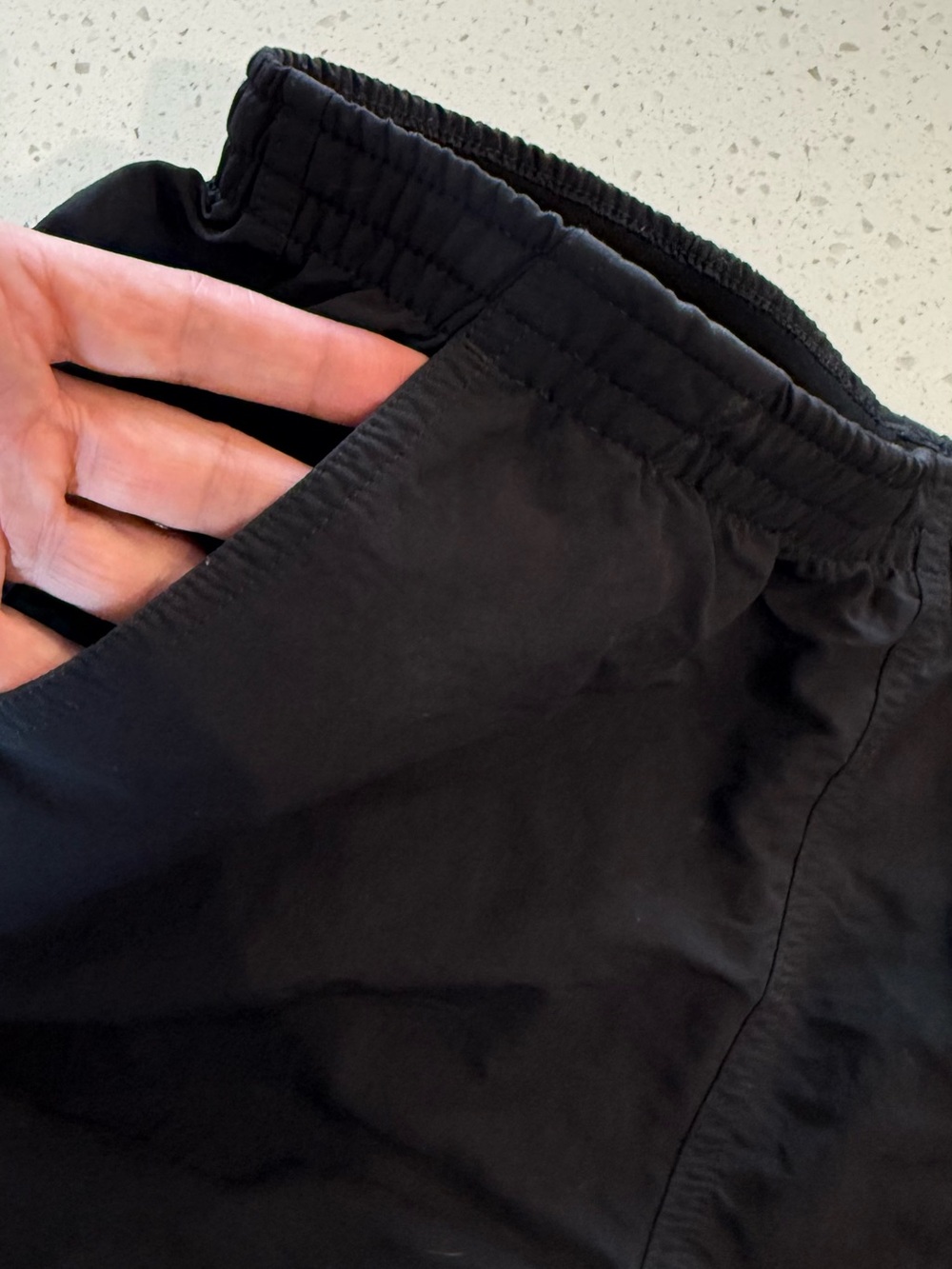 Patagonia Shorts Womens Large Black NetPlus Recycled Fishing Nets Drawstring
BBR - Picture 9 of 11